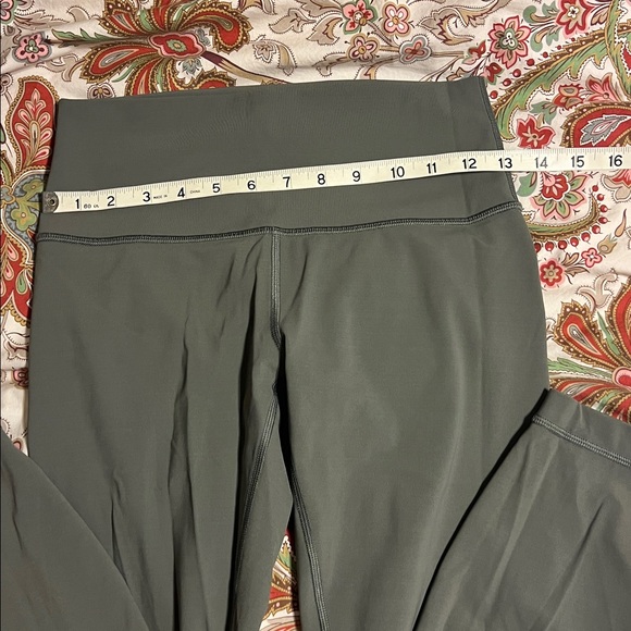 LULULEMON Wunder Under High Rise 7/8 Tight Full On Luxtreme Leggings 25” - Picture 8 of 11